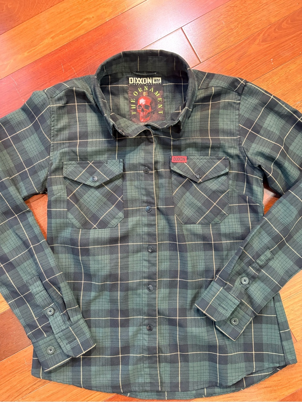 DIXXON Womens “The Ornament” Dark Green Plaid Button-Front Flannel Shirt medium - Picture 2 of 5